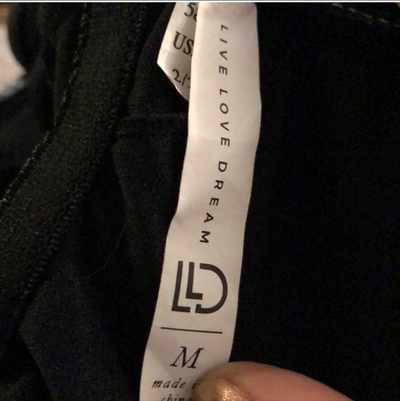 COPY - NWT-Live Love Dream -Aeropostale - Black & White Palm Tree Bathing Suit … - Picture 11 of 11